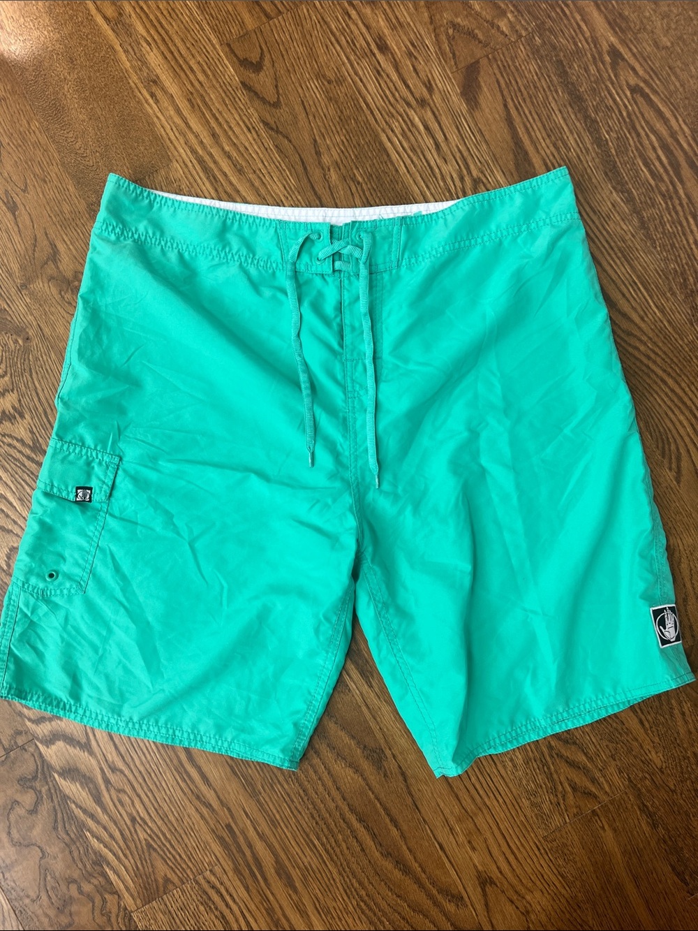 Men’s BODYGLOVE swim trunks Board shorts Size 40